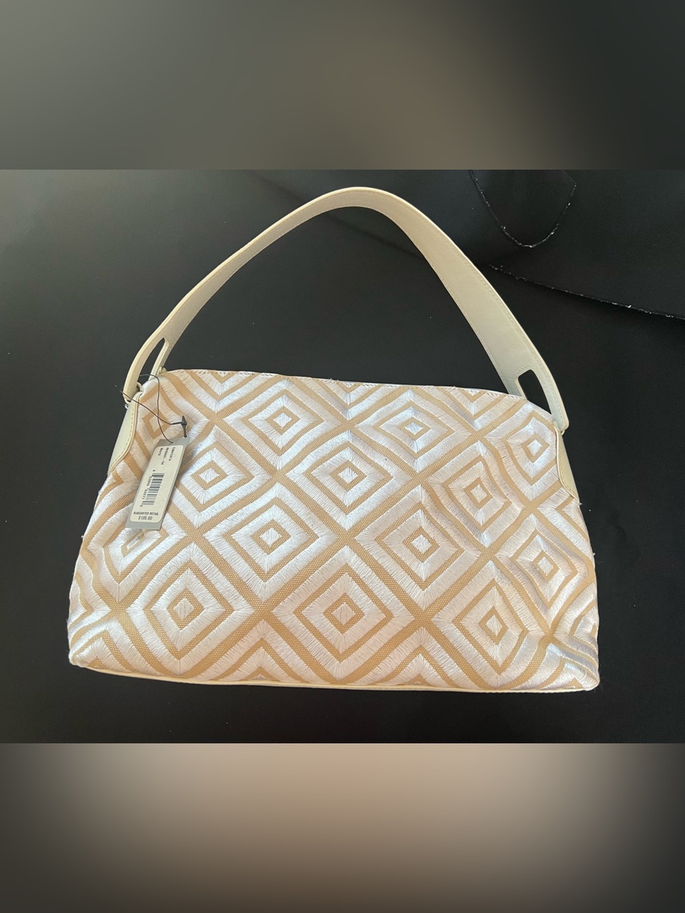 NWT Adrienne Vittadini White Beige Embroidered Shoulder Bag Handbag